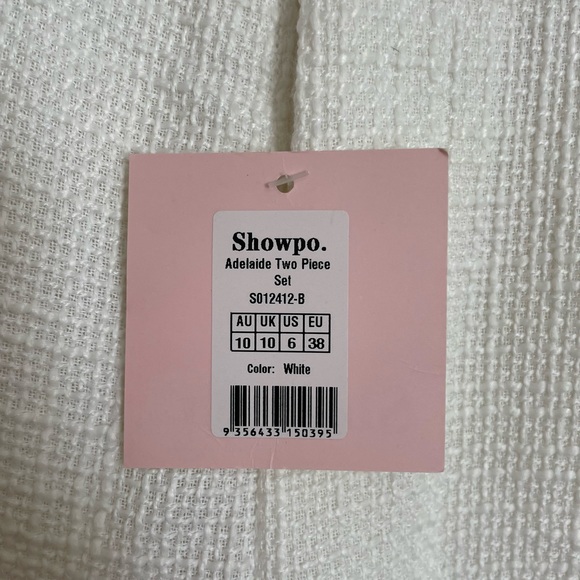 ADELAIDE TWO PIECE WIDE LEG SET IN WHITE
SHOWPO - Picture 7 of 7